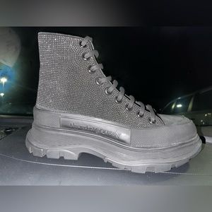 BRAND NEW ALEXANDER MCQUEEN Treadslick Boot